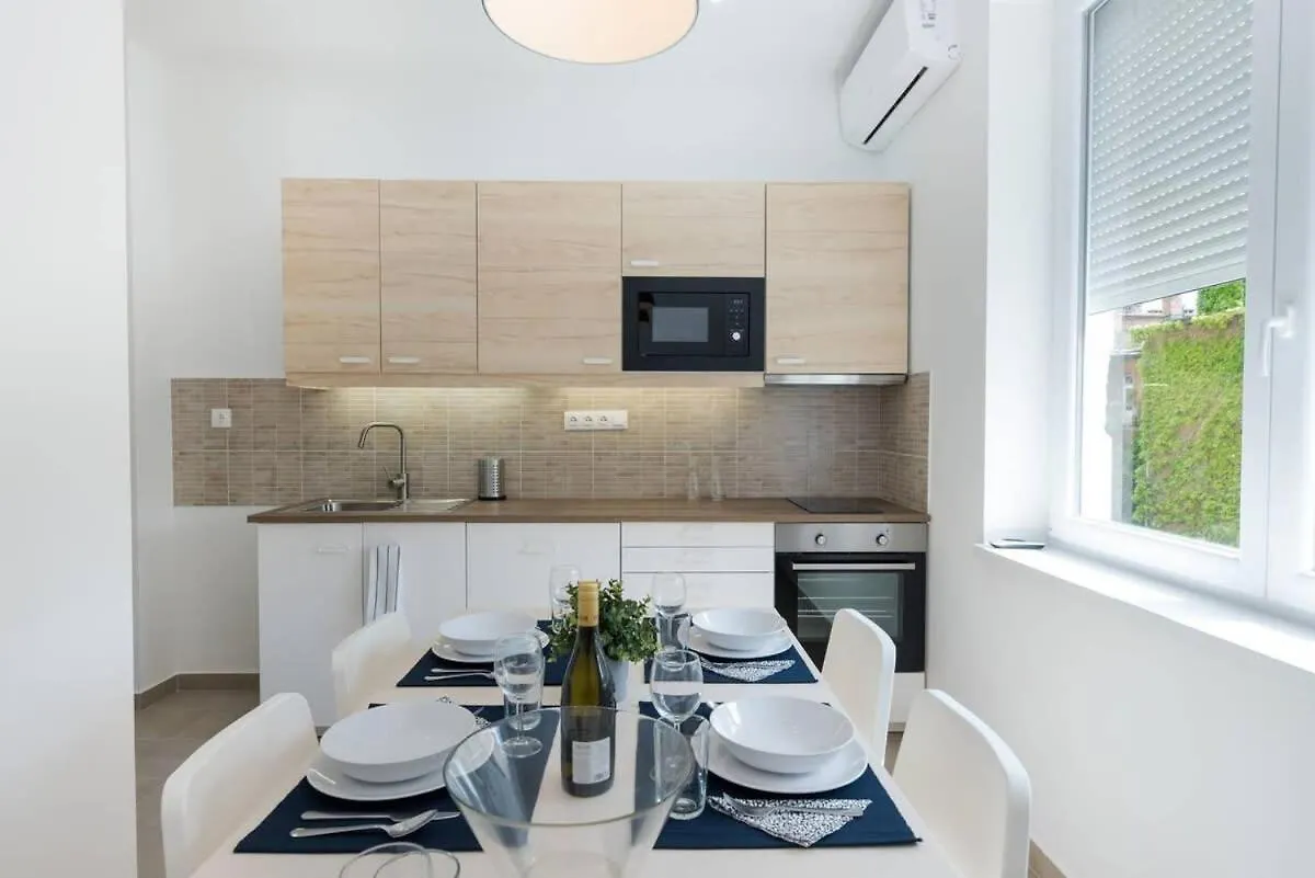Trendy Central Apartment At Castle Budapest Holiday home