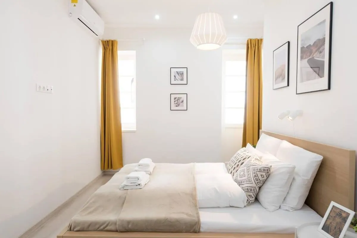 Trendy Central Apartment At Castle Budapest