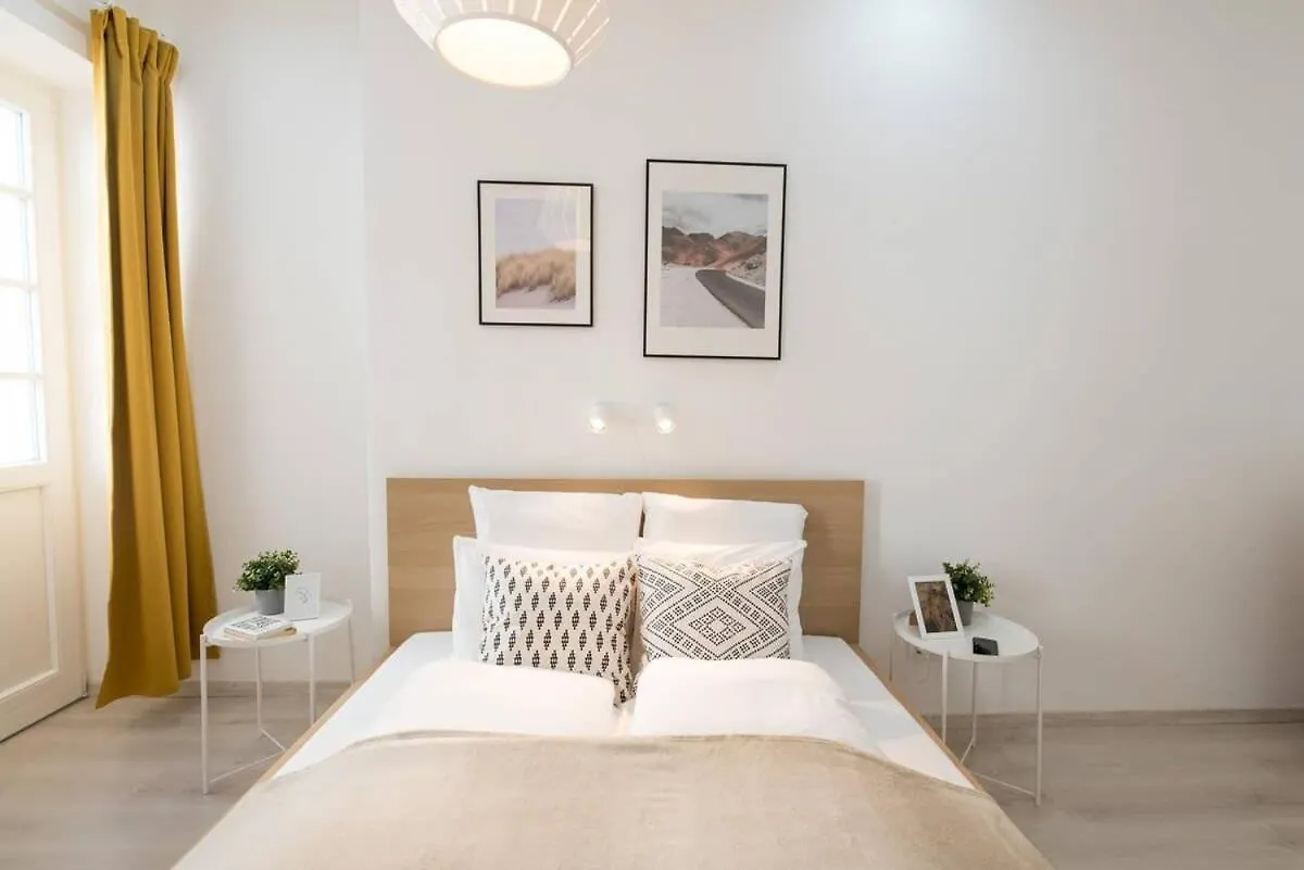 Trendy Central Apartment At Castle Budapest 0*,